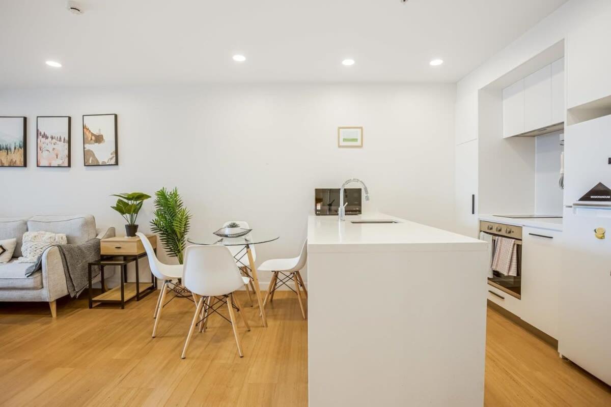 Cosy Two Bedroom Apartment With Balcony Pool And Gym Όκλαντ Εξωτερικό φωτογραφία